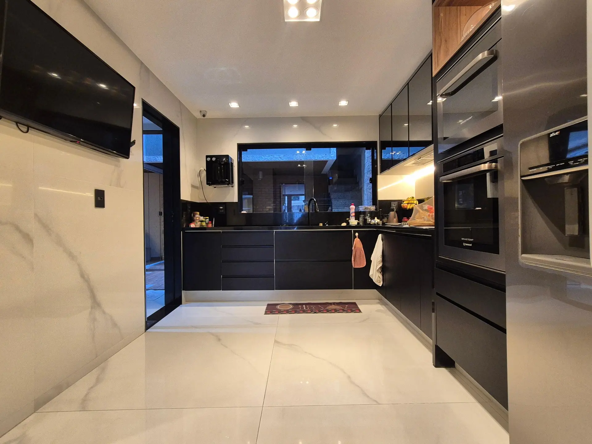 Furnished house, 400 m², with a dishwasher — photo 6