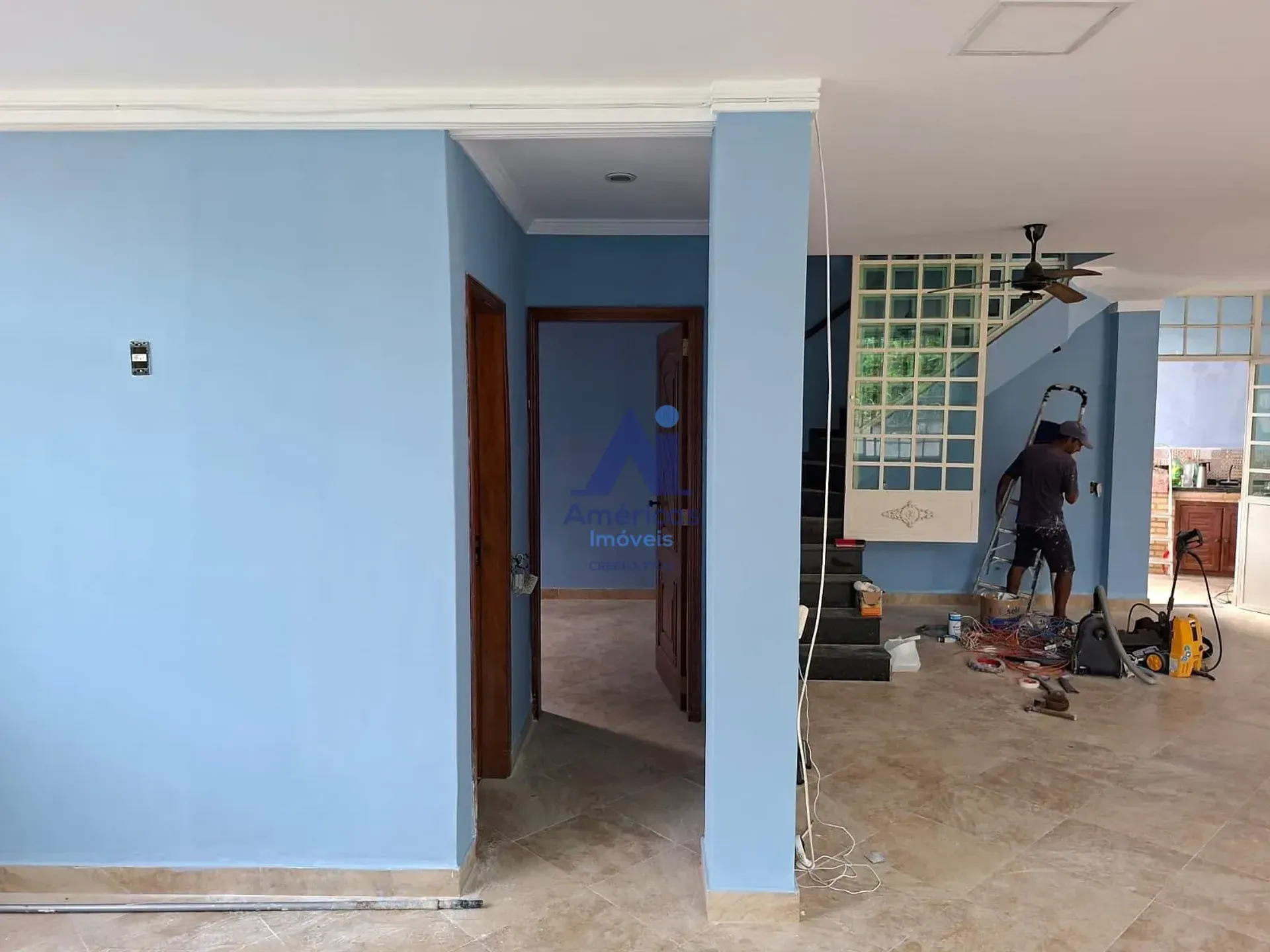 Casa sem mobília com churrasqueira na varanda — photo 9