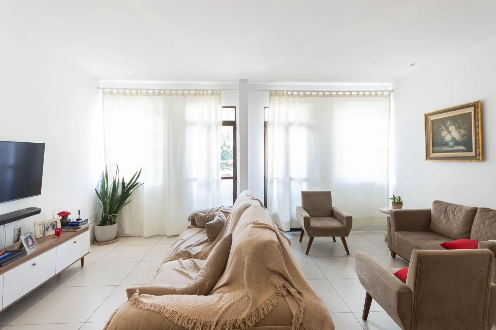 3-bedroom apartment with a home office in Rio de Janeiro — photo 15