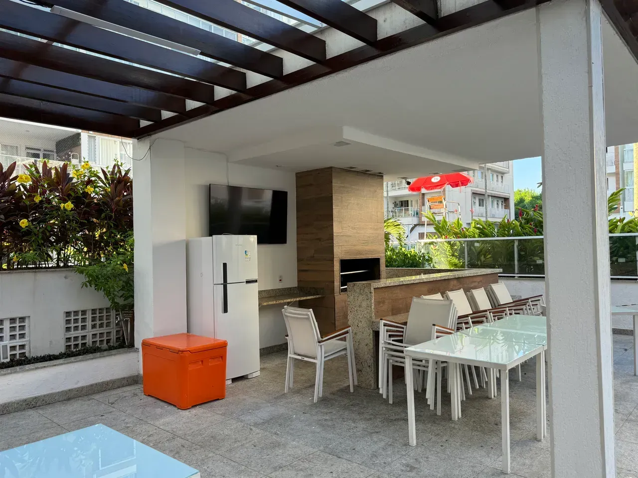 Furnished 2-bedroom apartment with a separate kitchen — photo 20