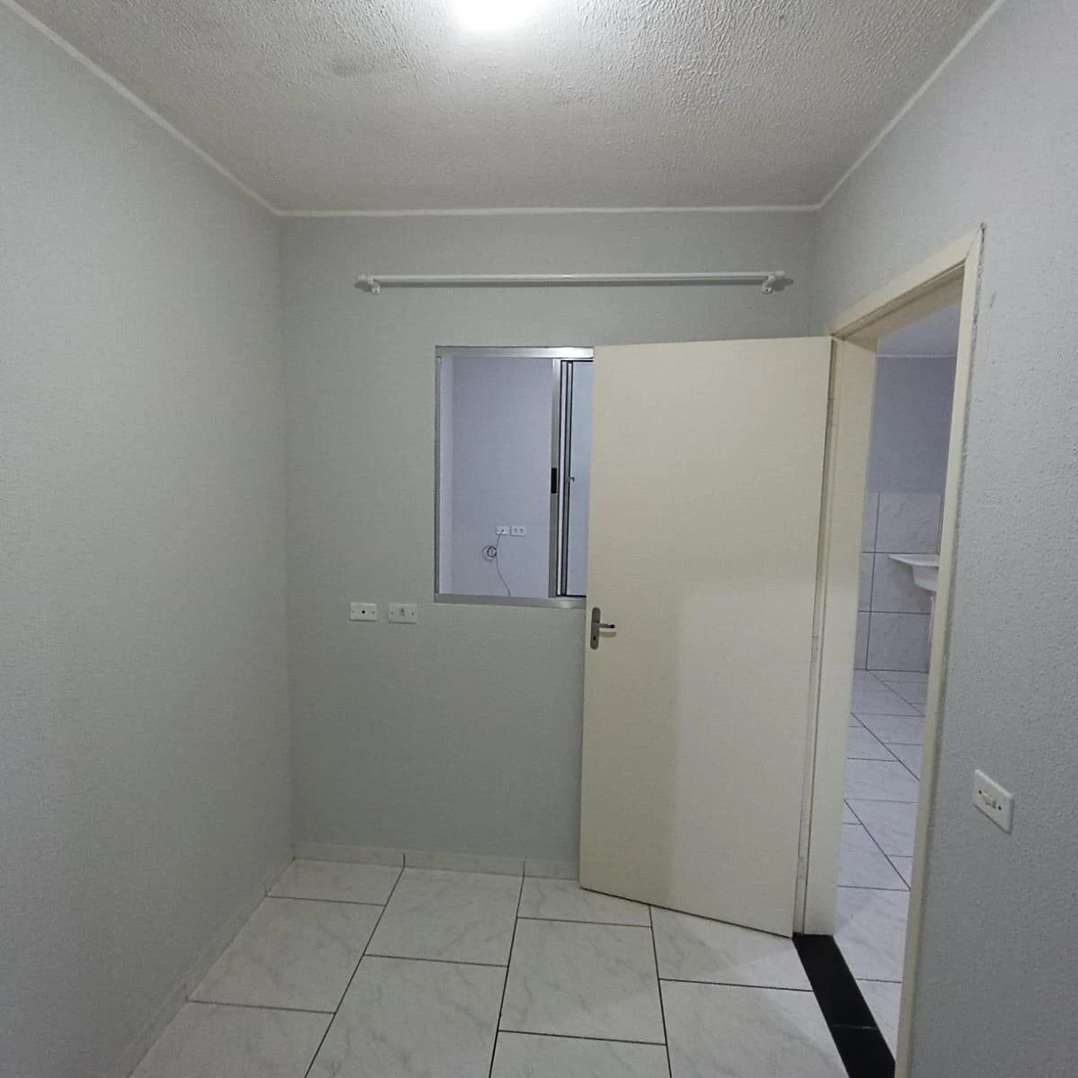 One-bedroom, 30 m² apartment in Curitiba — photo 15