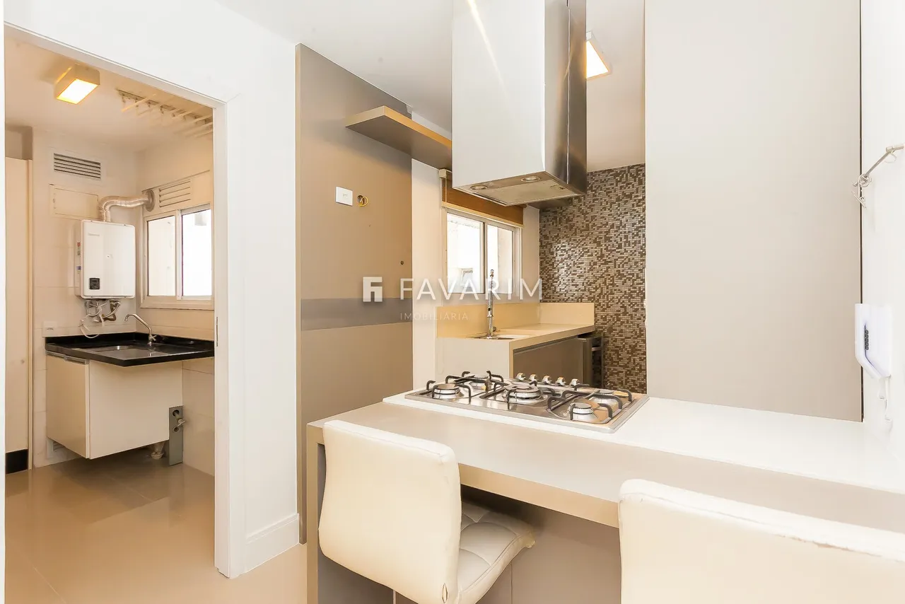 3-bedroom apartment with 2 parking spaces 195 m² — photo 4