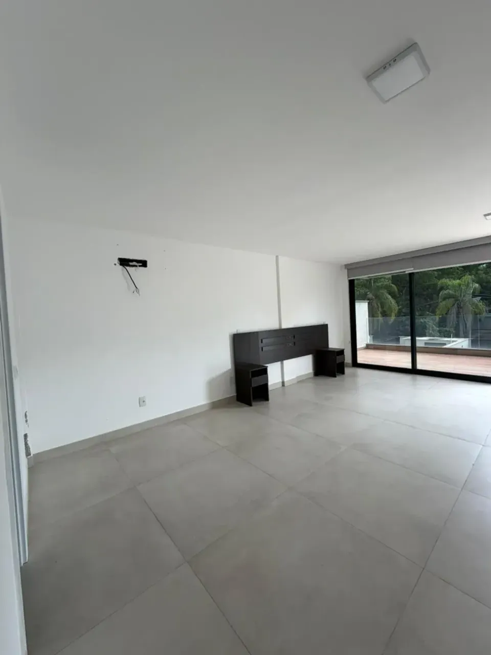450 m² house with 4 bedrooms and an open-plan kitchen — photo 7