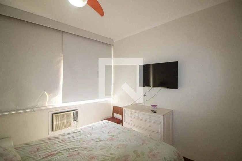 Apartamento de 120 m² com box de vidro no banho — photo 17
