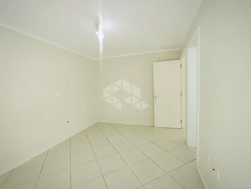 3-bedroom apartment in a building with a pool — photo 25