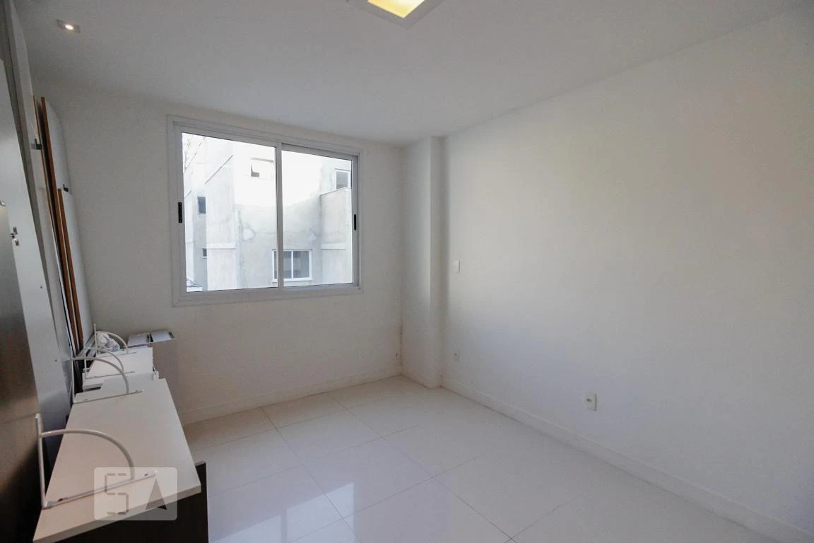 3-bedroom apartment, 1 with its own bathroom, 76 m² — photo 22