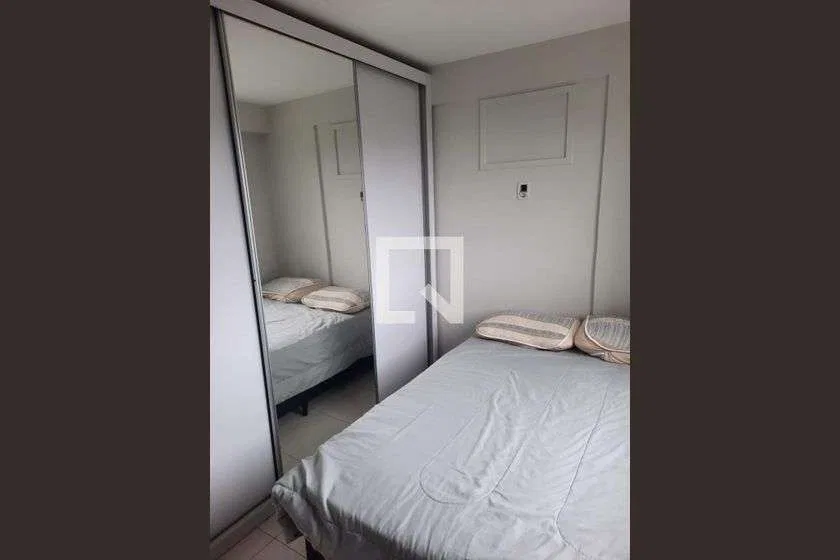 Apartamento mobiliado com 3 quartos e 2 banheiros — photo 13