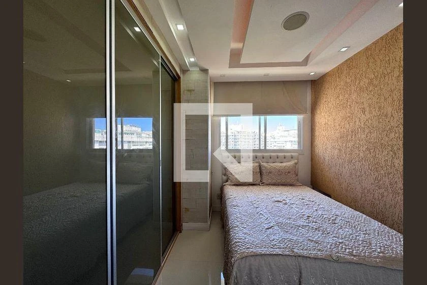 Furnished 3-bedroom apartment with 200 m² — photo 15