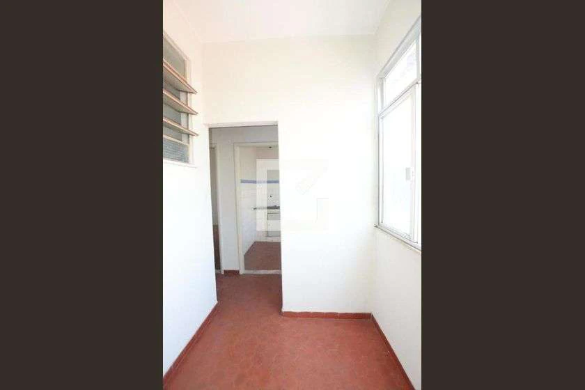 65 m² apartment with 2 bedrooms and 1 bathroom — photo 28