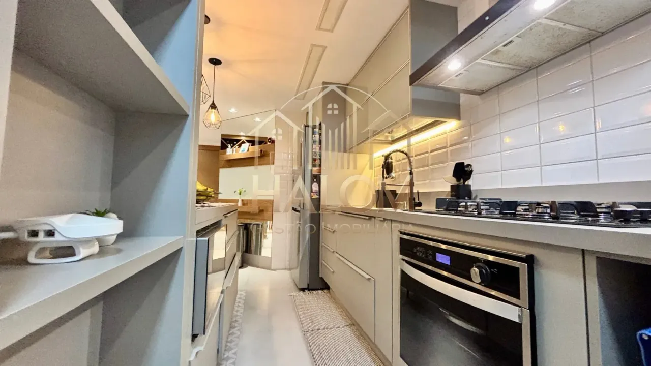Furnished apartment with 4 bedrooms and integrated kitchen — photo 17
