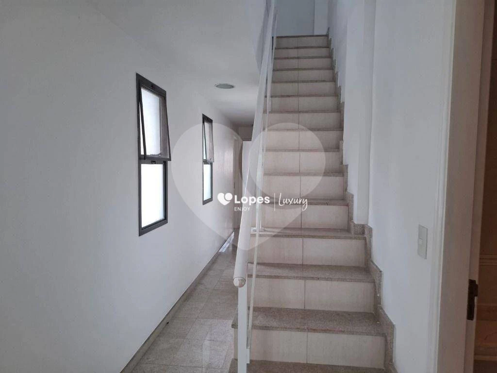 Unfurnished apartment with 3 en-suite bedrooms and 5 baths — photo 19