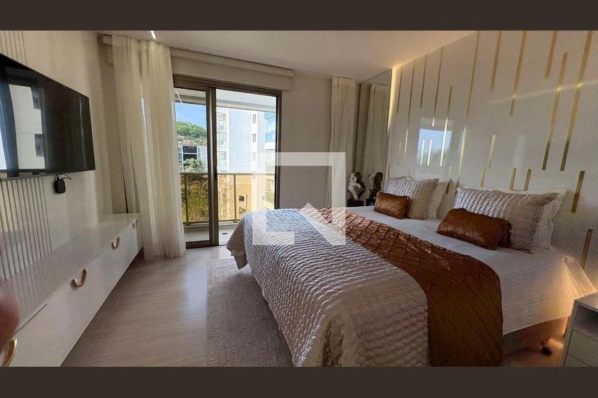 Apartment, 217 m², with a glass-enclosed balcony — photo 19
