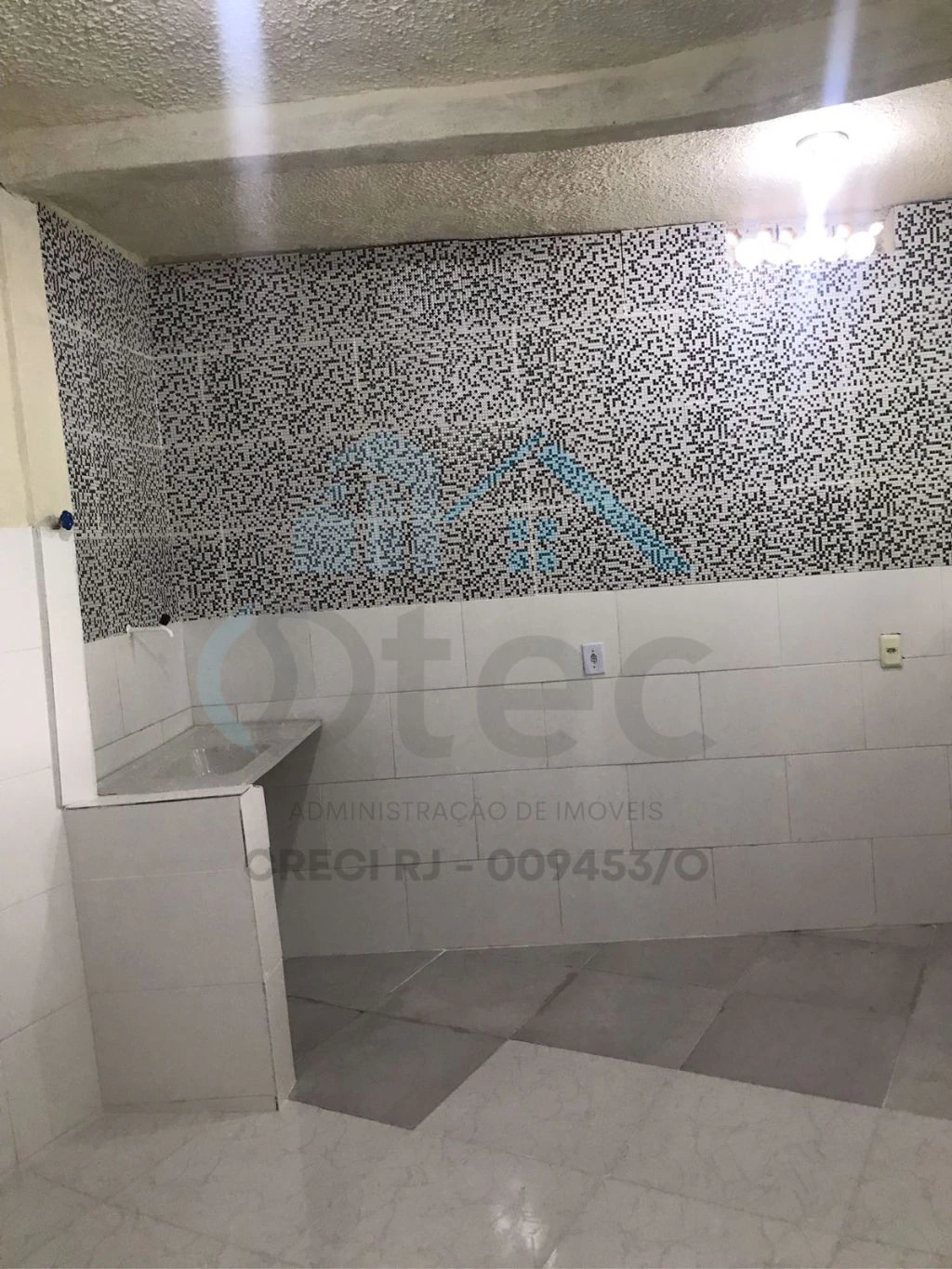 Будинок з 1 спальнею та 1 ванною без паркування — photo 3
