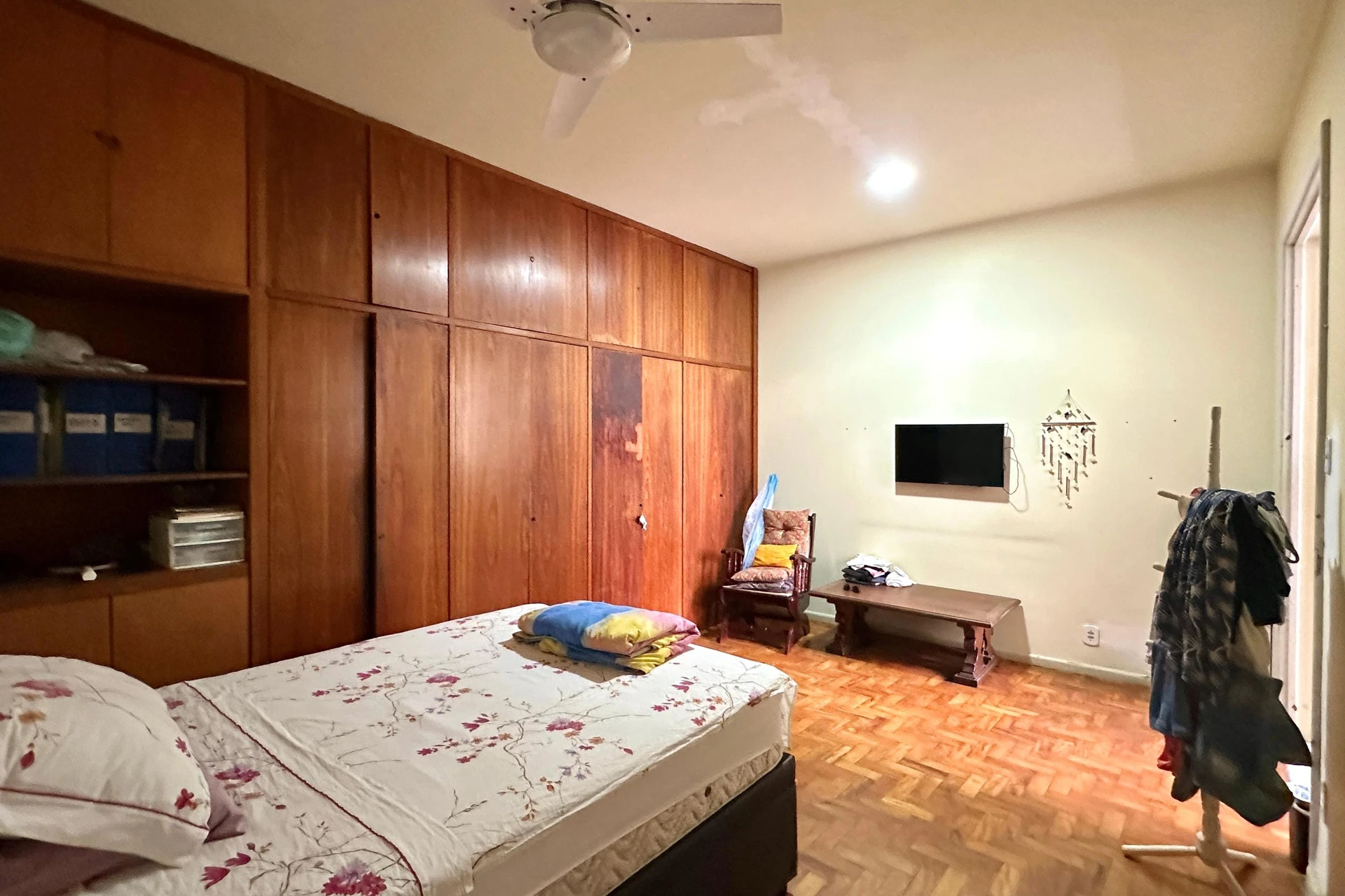 Furnished apartment with 3 bedrooms and 2 bathrooms — photo 19