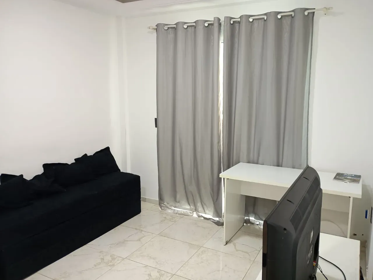 One-bedroom apartment with a home office in Rio de Janeiro — photo 12