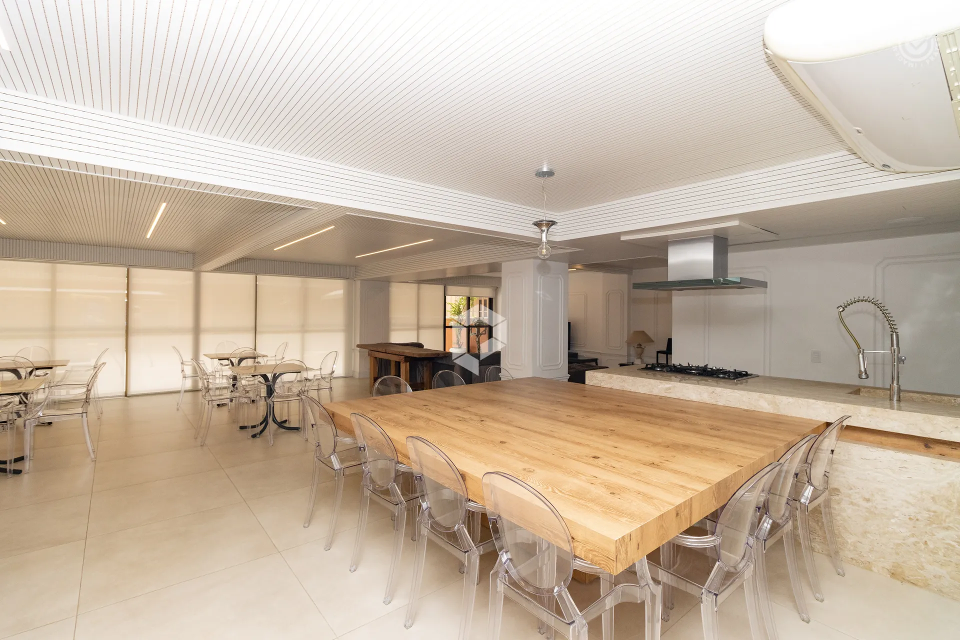 Квартира з 2 спальнями 115 м² і 1 паркомісцем — photo 20