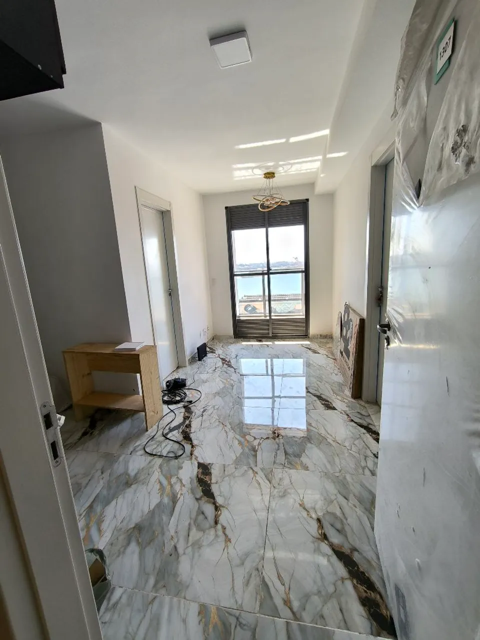 Furnished 2-bedroom apartment with 24-hour concierge — photo 4