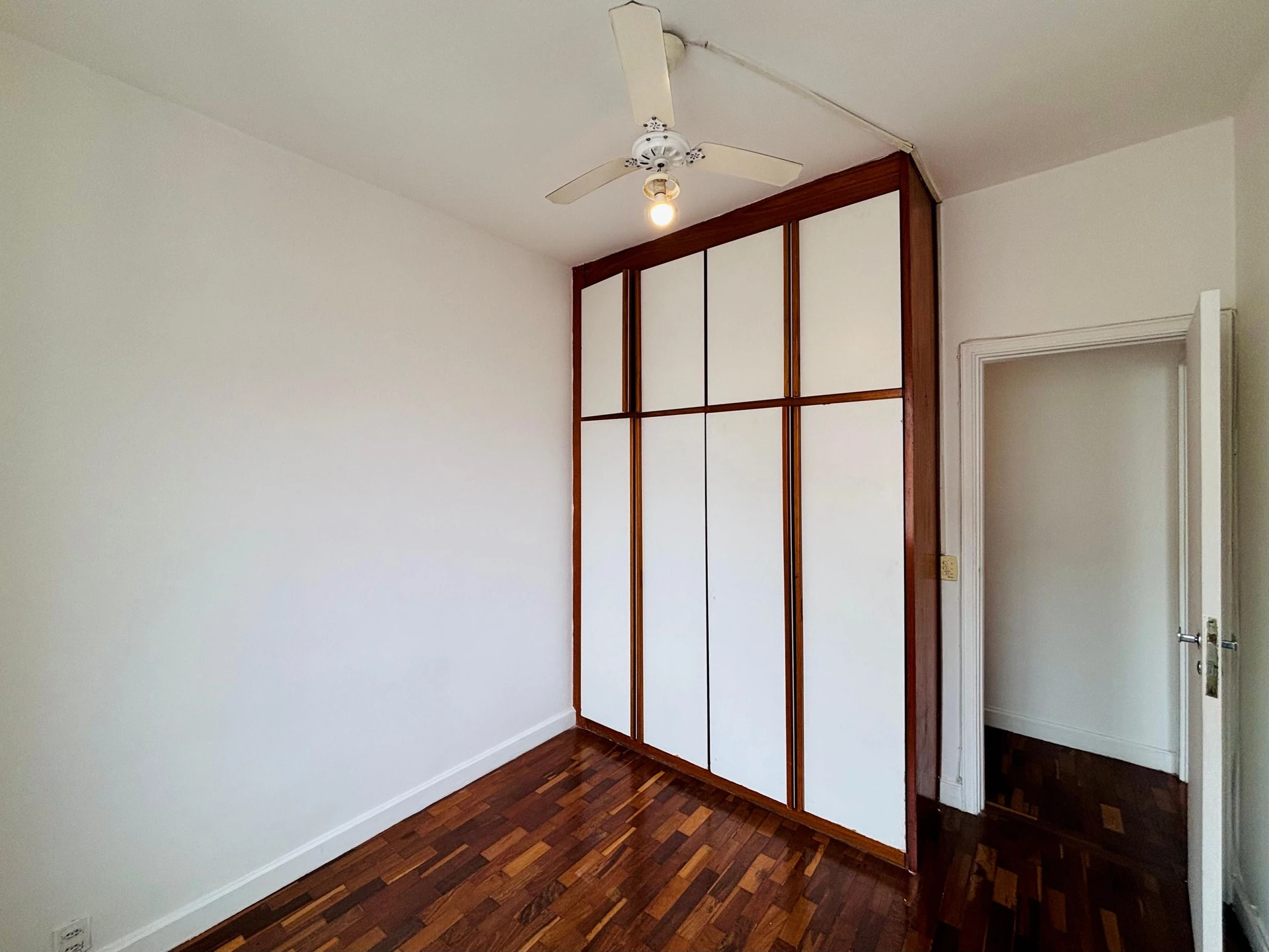 Джакузі та 2 спальні: квартира 72 м² — photo 17