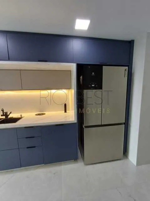Furnished 3-bedroom apartment with enclosed balcony — photo 13