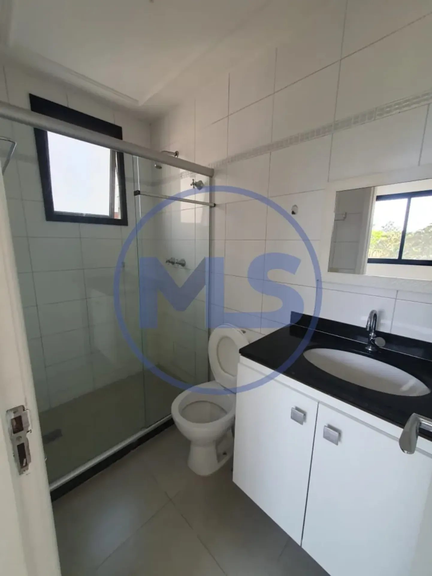 Washing machine in a 3-bedroom apartment, 90 m² — photo 6