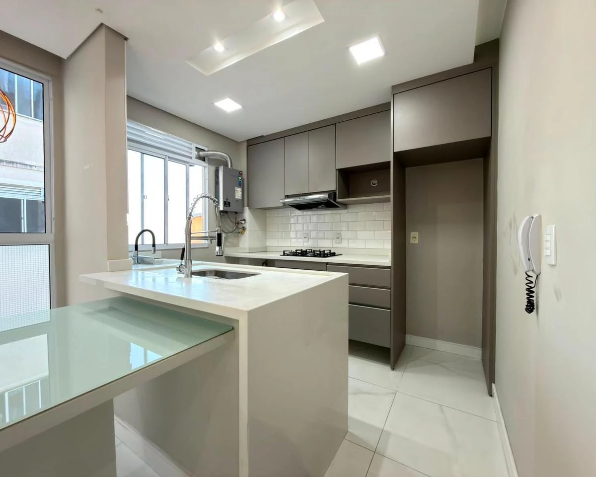 Apartamento de 2 quartos com espaço de home office, Curitiba