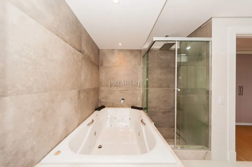 Furnished house with 3 bedrooms and 5 bathrooms — photo 31
