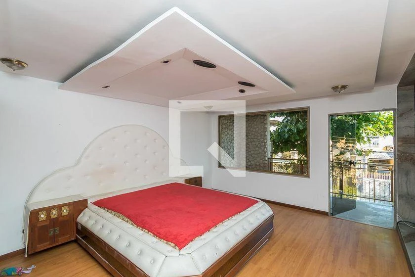 Casa com 4 quartos e 3 vagas, 500 m² — photo 40