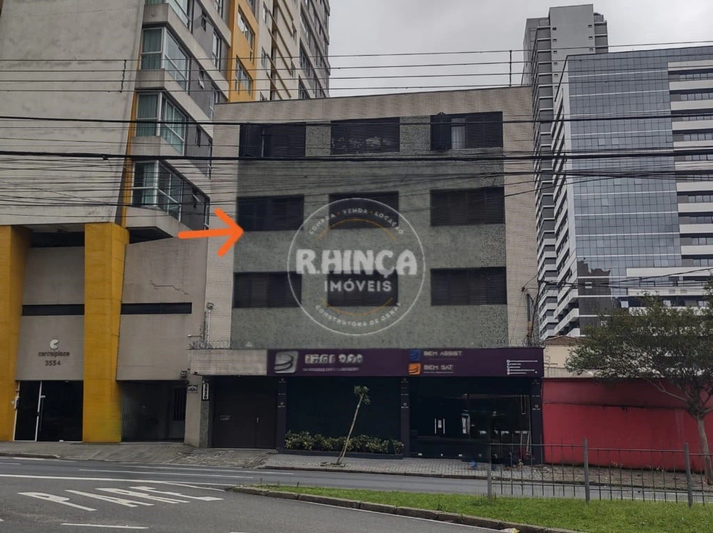 Apartamento com piso de madeira ou laminado, Centro — photo 23