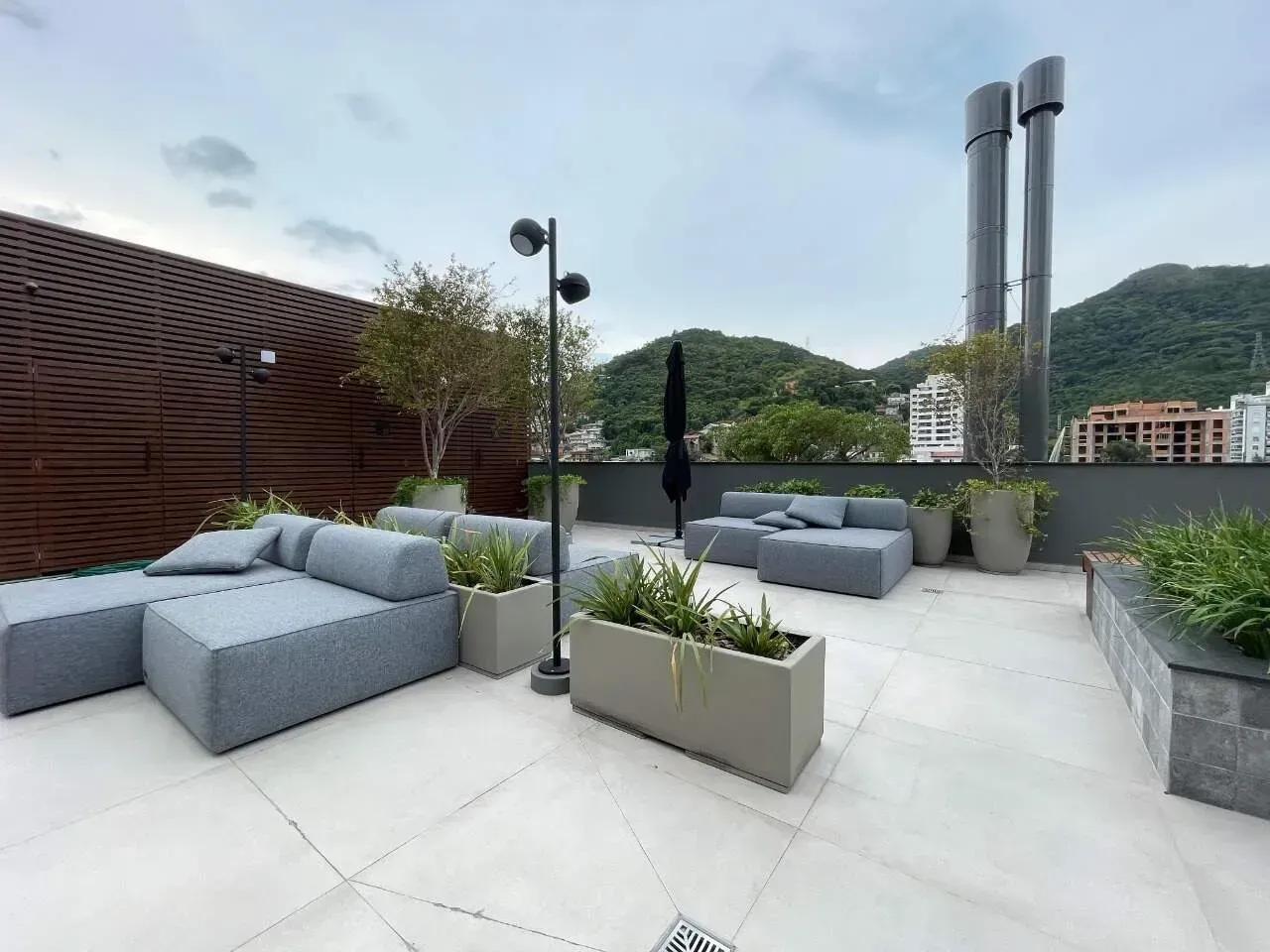 Furnished 61 m² apartment with 1 bedroom and terrace — photo 36