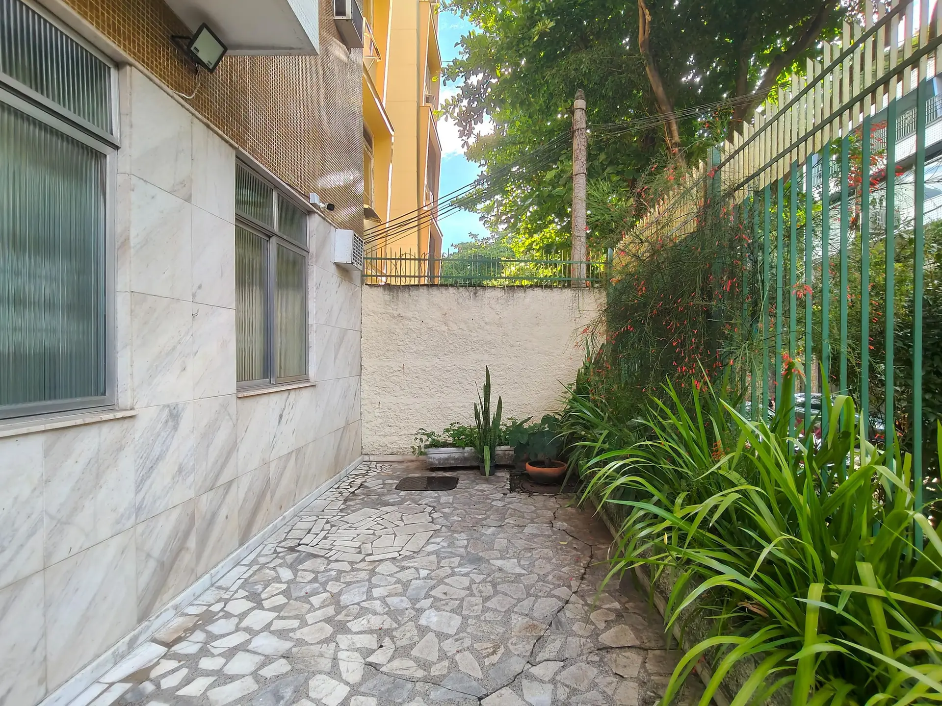 2-bedroom apartment, 60 m² — photo 10