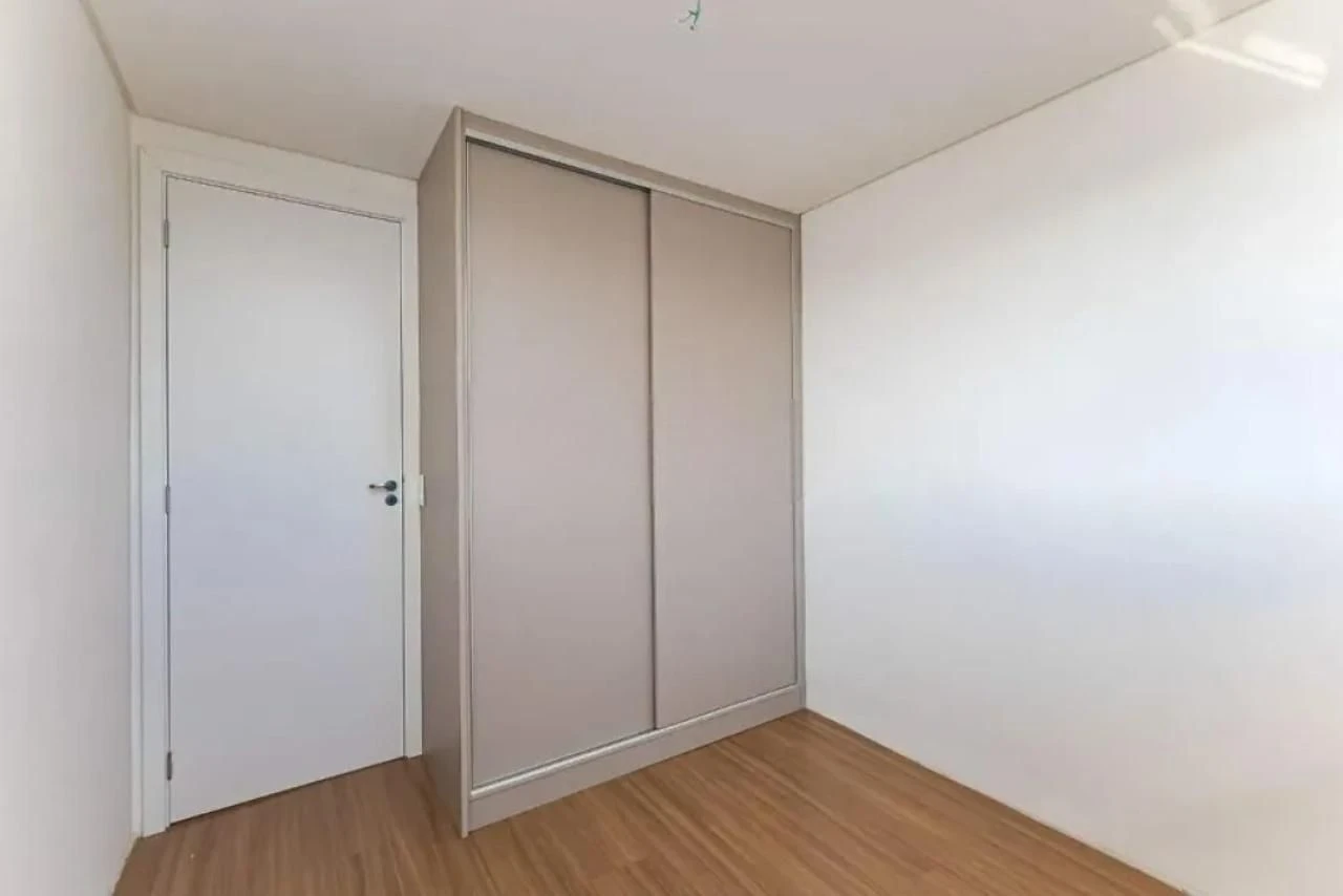 Apartment, 69 m², with wood or laminate floors — photo 15