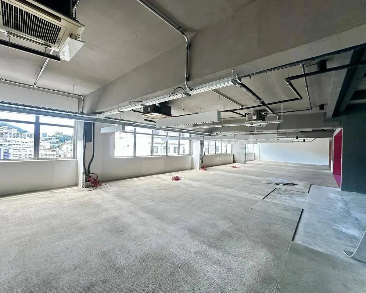 716 m² apartment with 1 bedroom and 4 bathrooms — photo 9