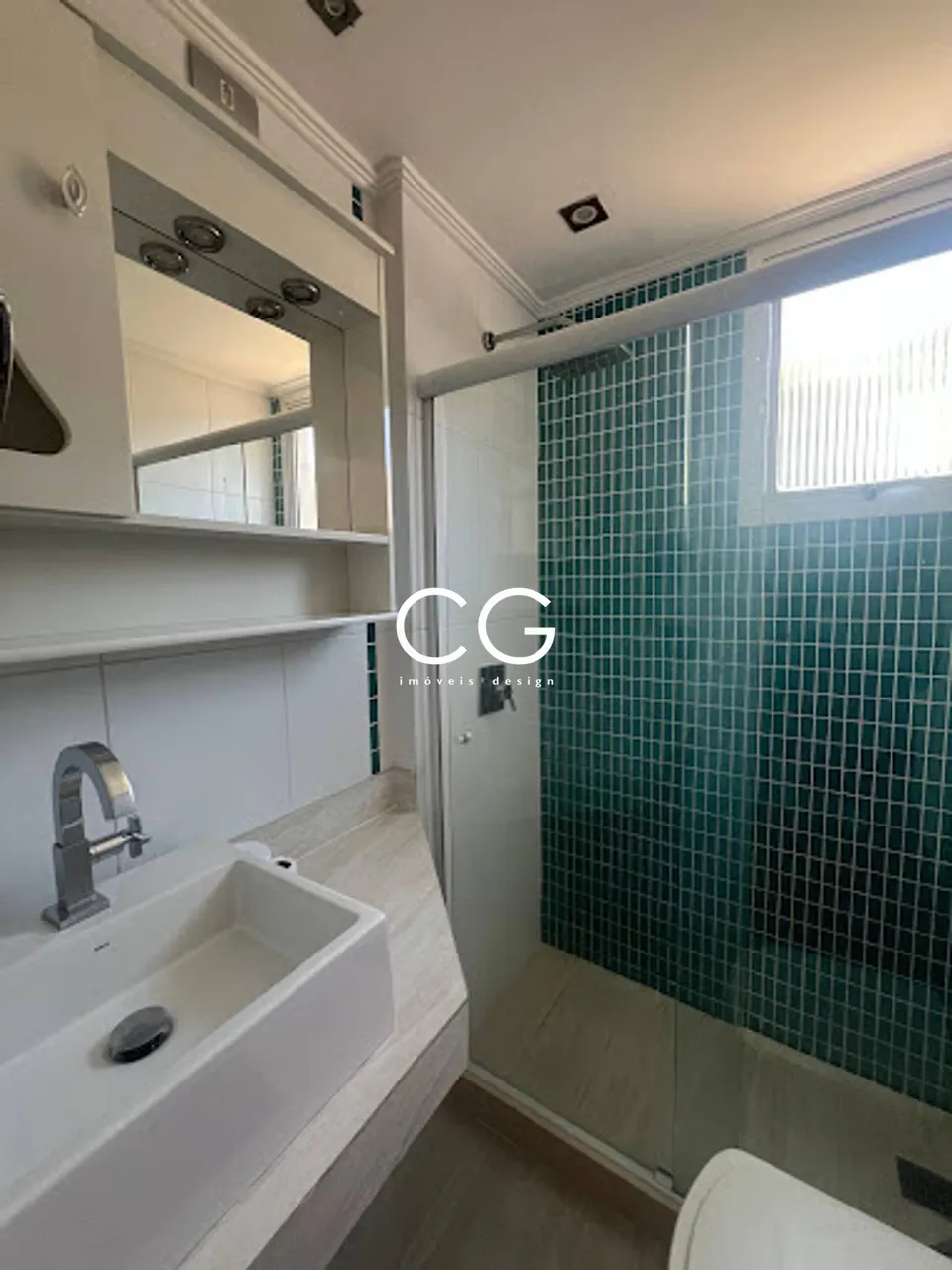 3-bedroom apartment with 2 bathrooms and 2 parking spots — photo 4