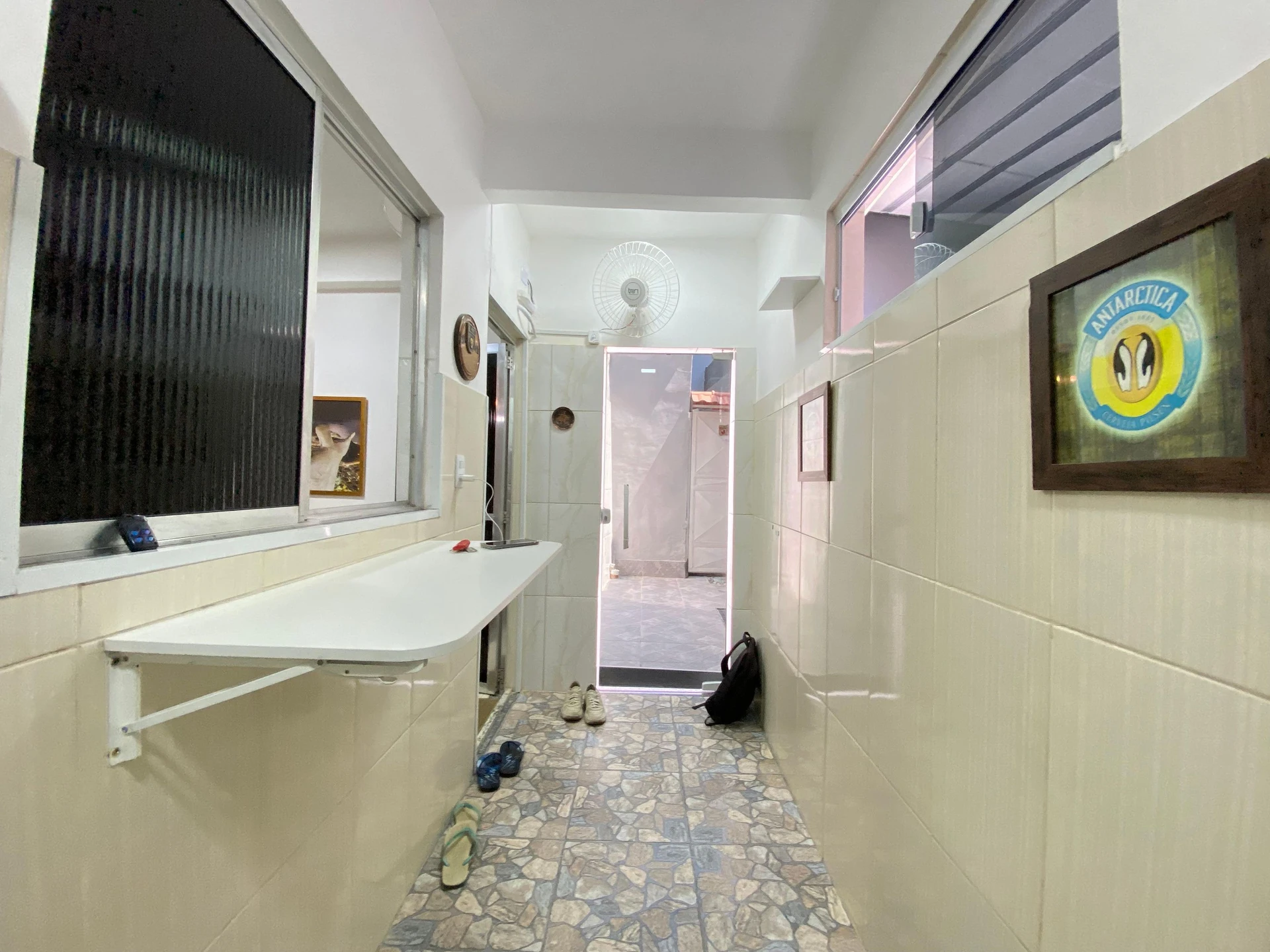 One-bedroom house with a washing machine in Rio de Janeiro — photo 35