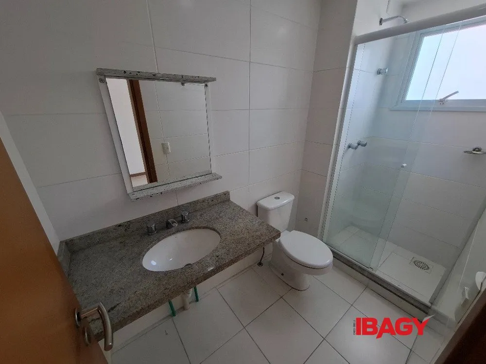 Apartment with 2 en-suite bedrooms, 243 m² and 1 space — photo 31