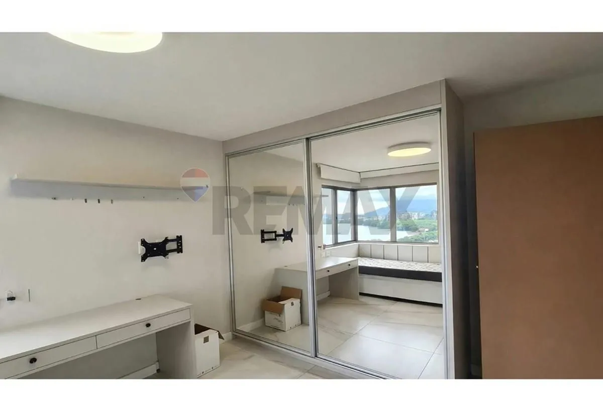 Apartamento com varanda envidraçada, Barra Olímpica — photo 12