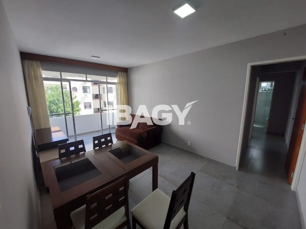Apartamento amueblado con 2 dormitorios y cocina a gas — photo 2
