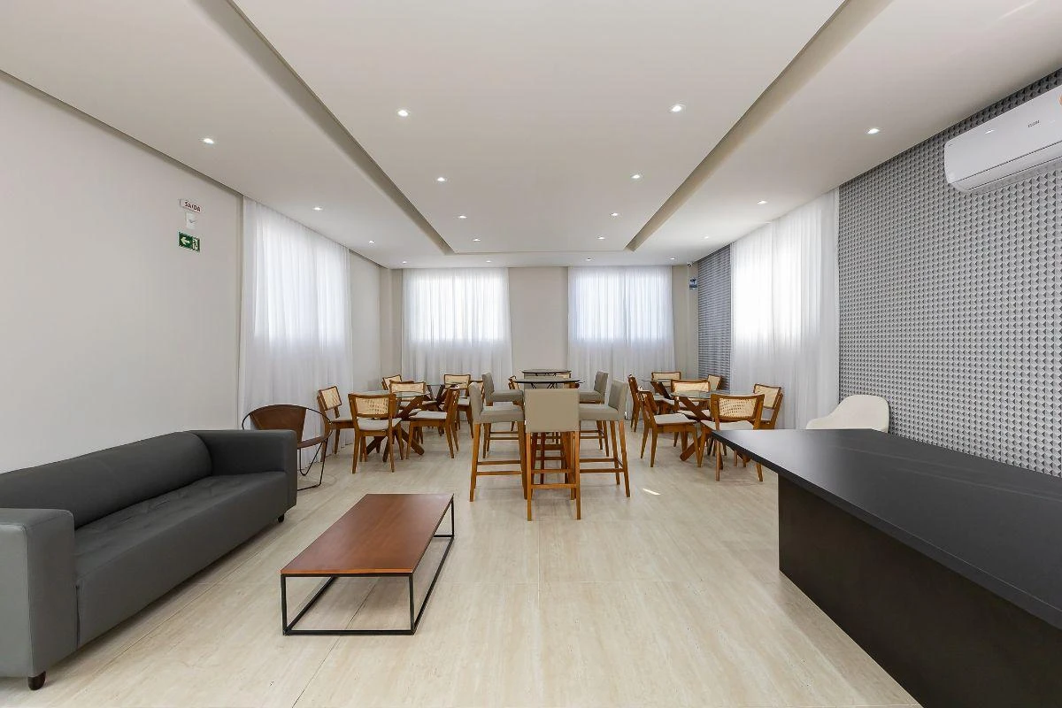 Furnished 2-bedroom apartment with a balcony