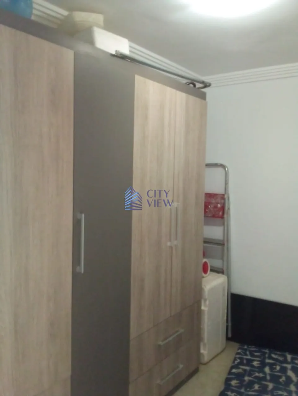 Apartamento com 4 quartos e cozinha fechada moderna — photo 15