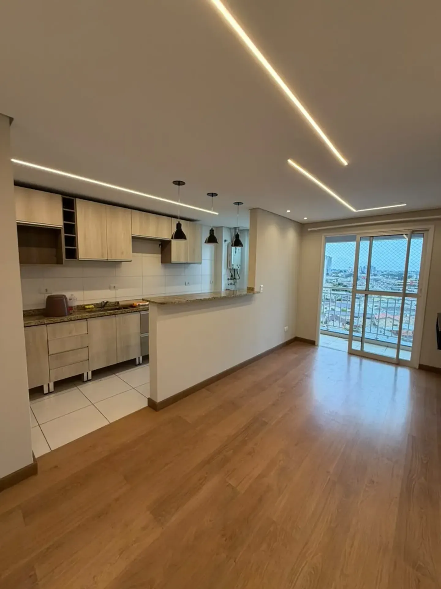 Apartamento com 2 quartos e 62 m² com cozinha americana