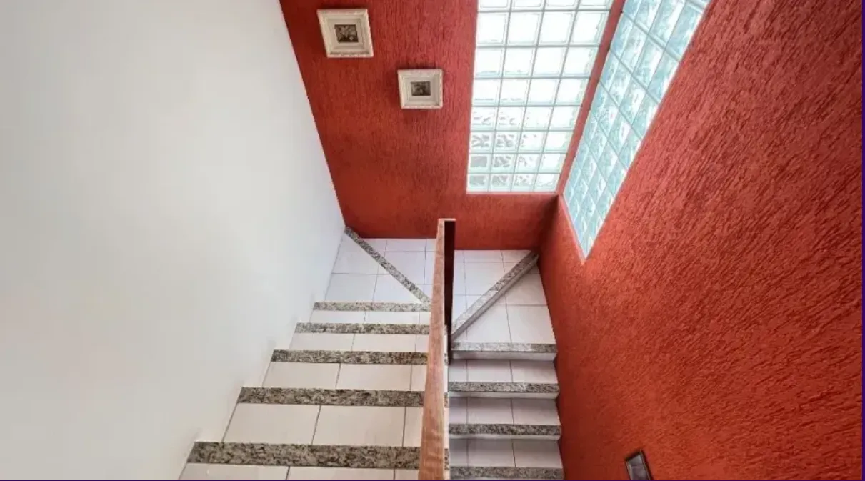 3-bedroom house with a balcony built-in BBQ — photo 28