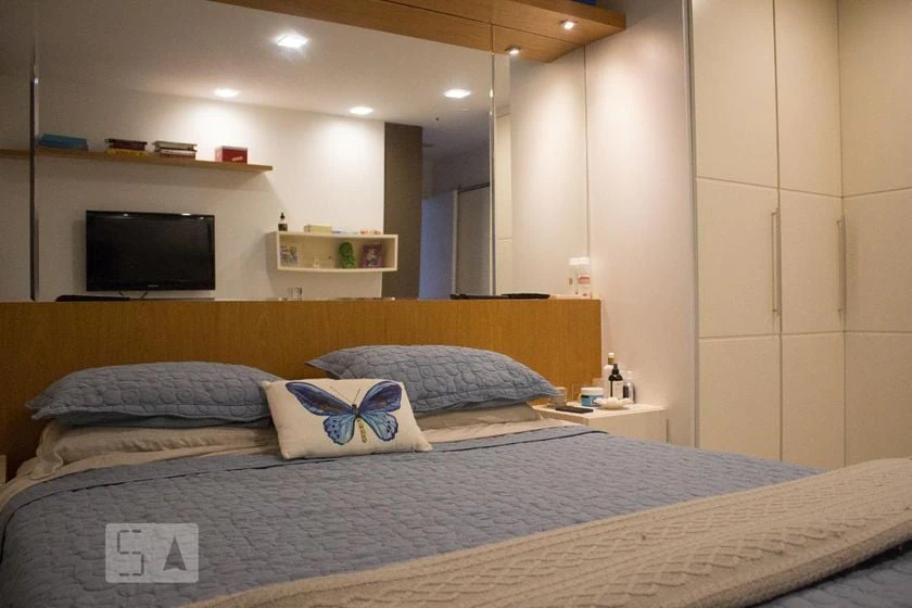 Furnished apartment, 160 m², with a bathtub — photo 8
