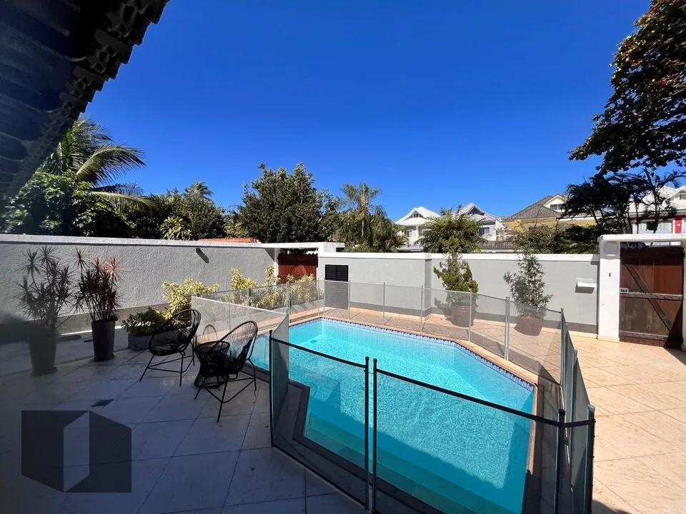 Furnished house with 5 bedrooms and 5 bathrooms — photo 5