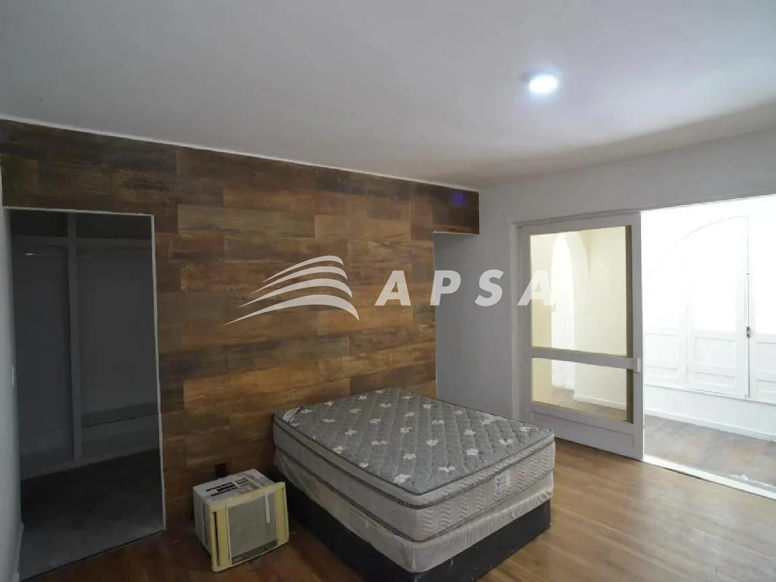 4-bedroom house with a private pool — photo 26