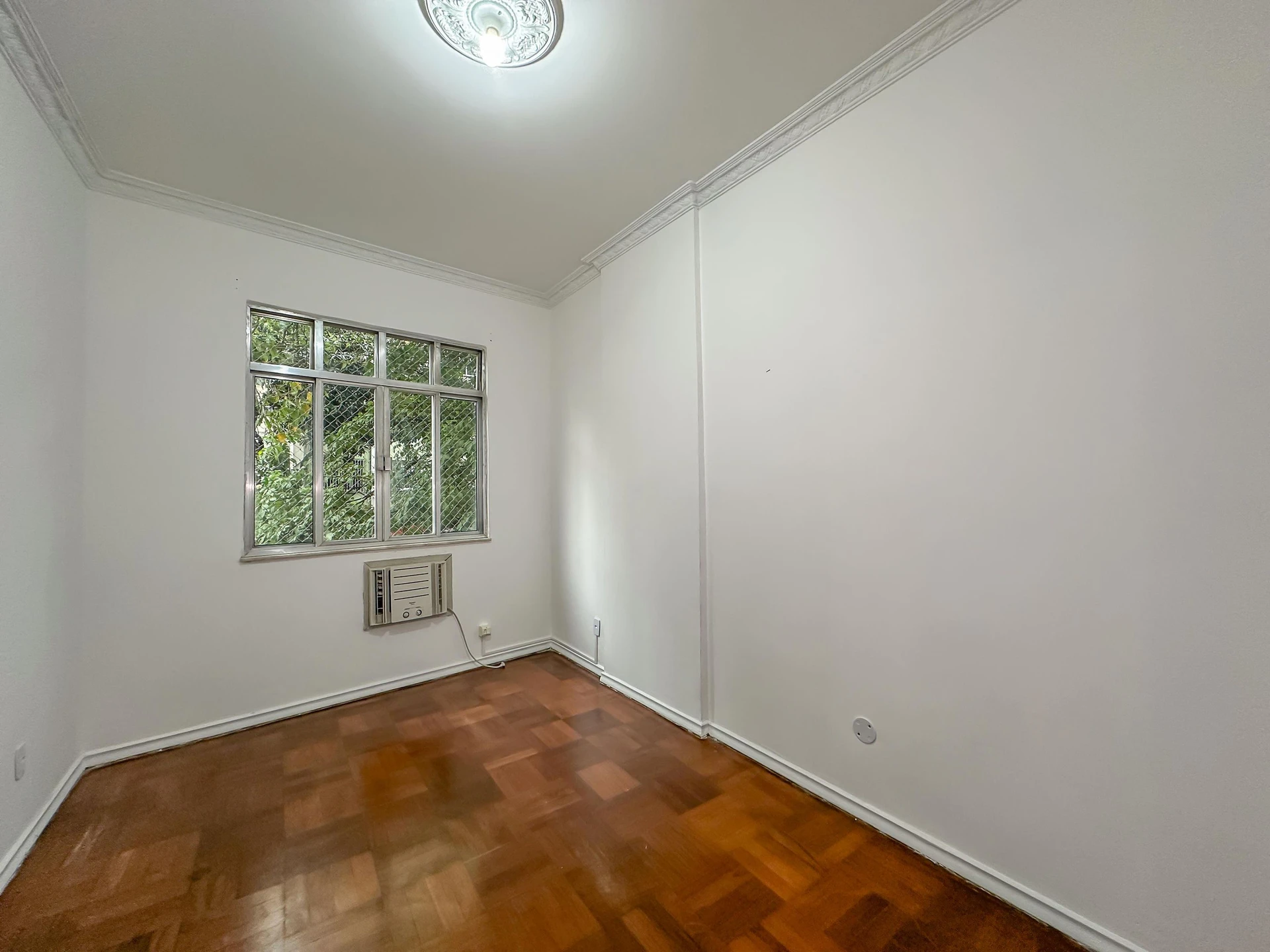 Mountain view in a 2-bedroom apartment, 76 m² — photo 3