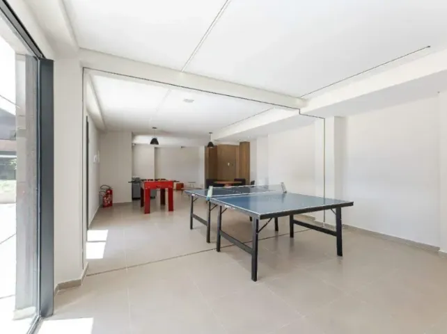 2-bedroom apartment with a park view in Curitiba — photo 9