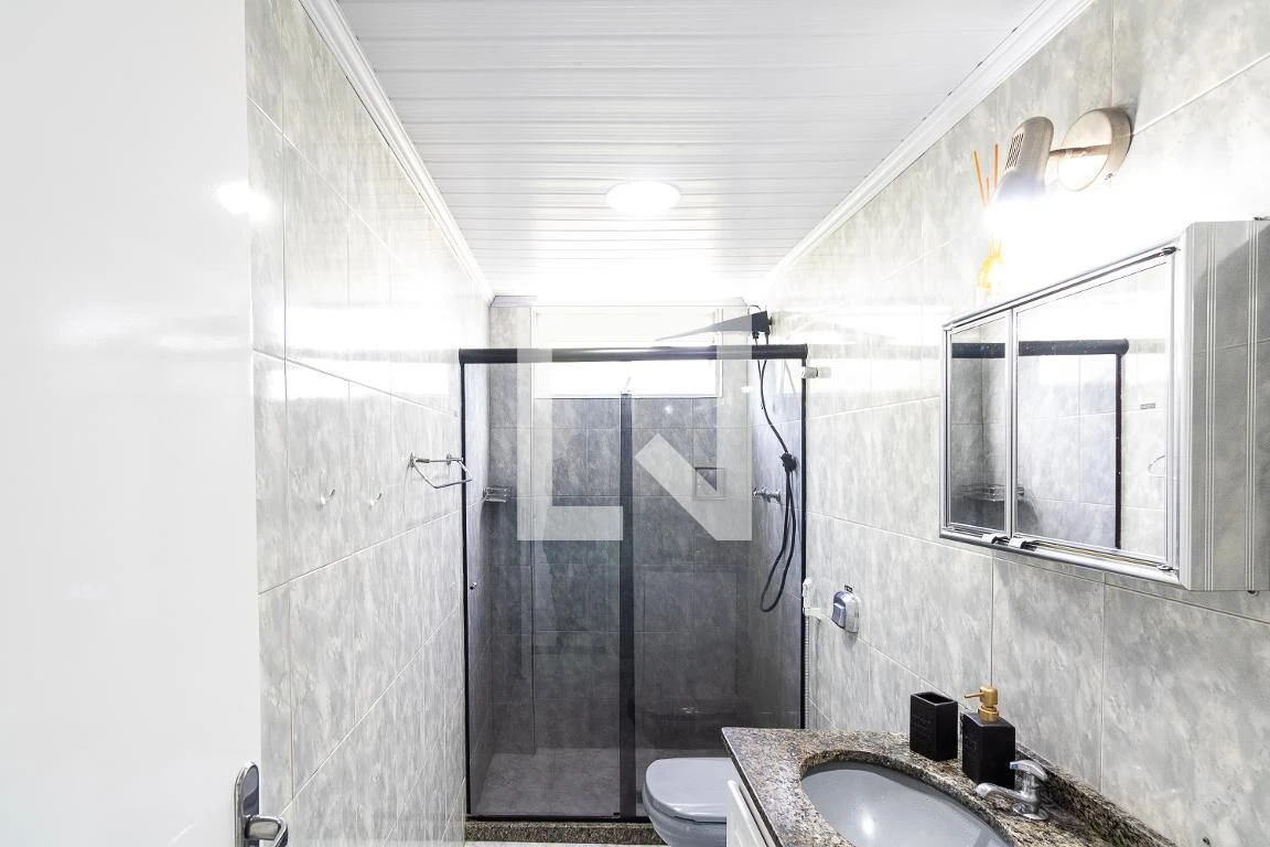 Затишна квартира з 2 спальнями та відкритою кухнею — photo 9