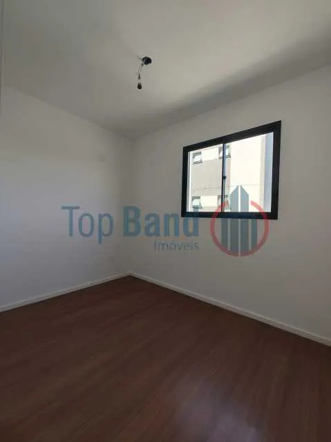 Furnished apartment with 2 bedrooms and a balcony — photo 17