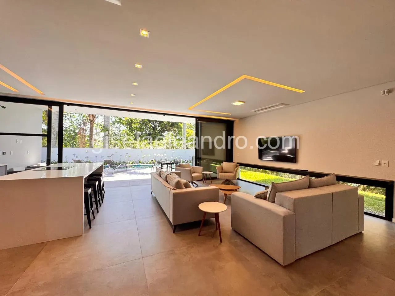 House with 5 bedrooms and gas open-plan kitchen — photo 5