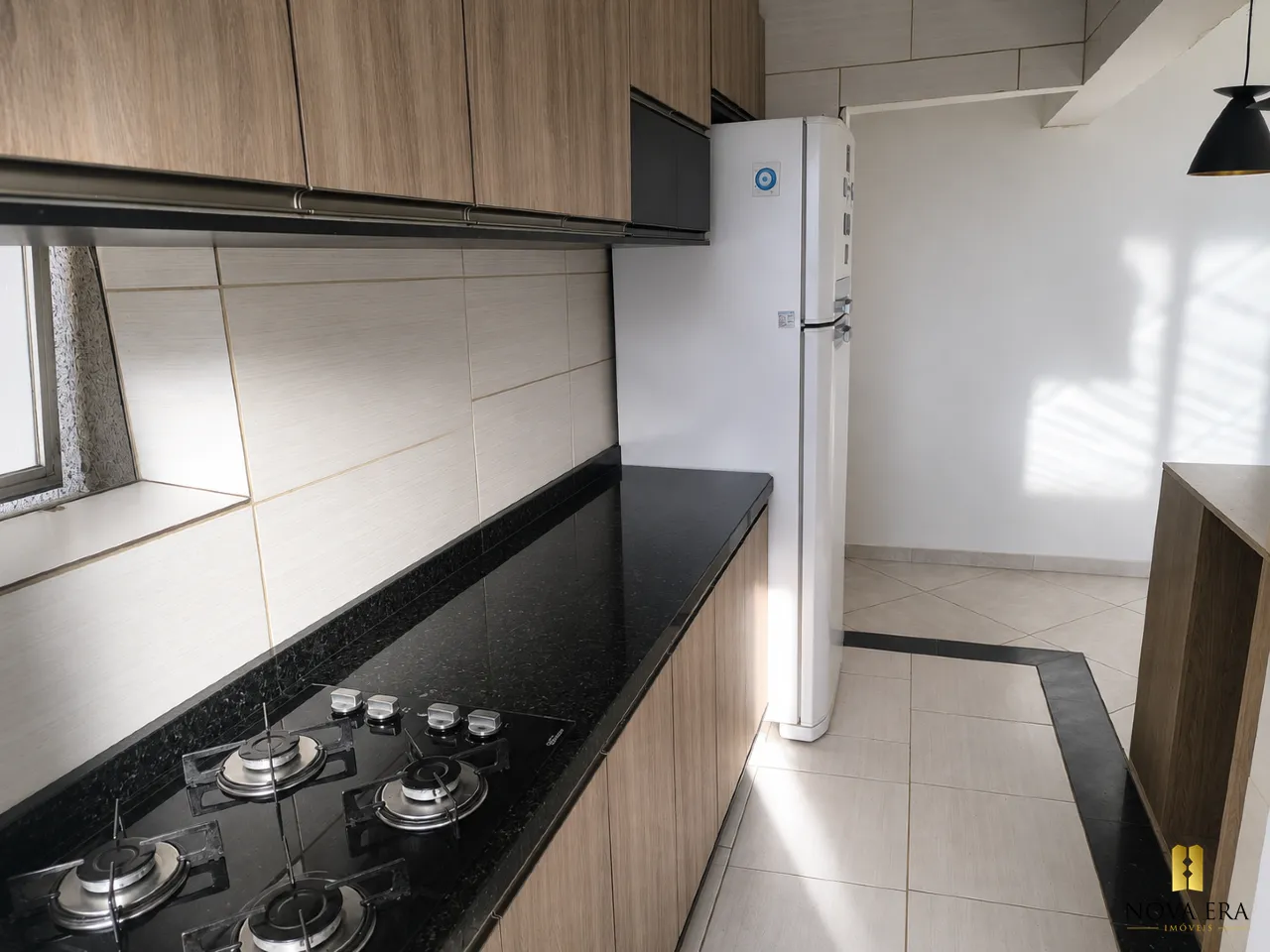 Furnished 1-bedroom apartment with 90 m² and parking — photo 5
